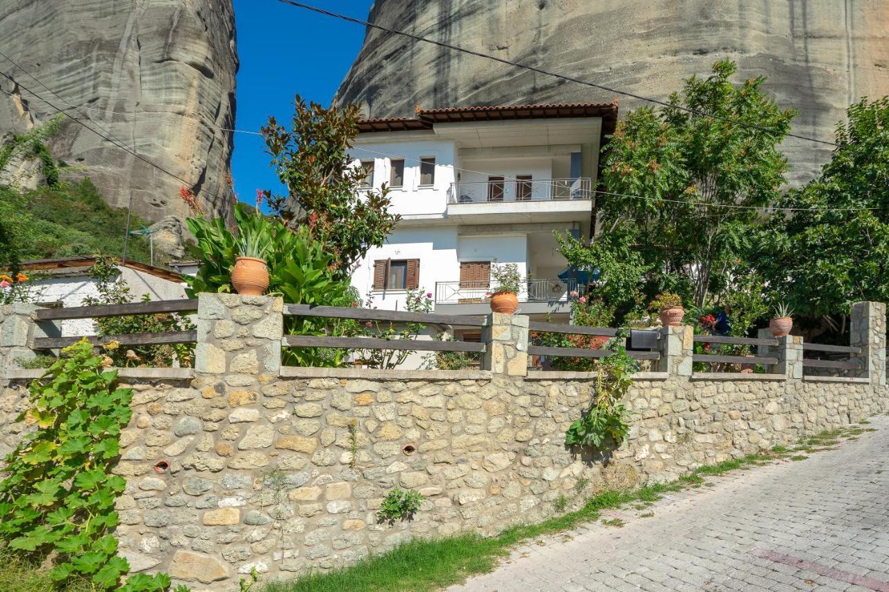 Apartamento Meteoron Theasis Kalambaka Exterior foto
