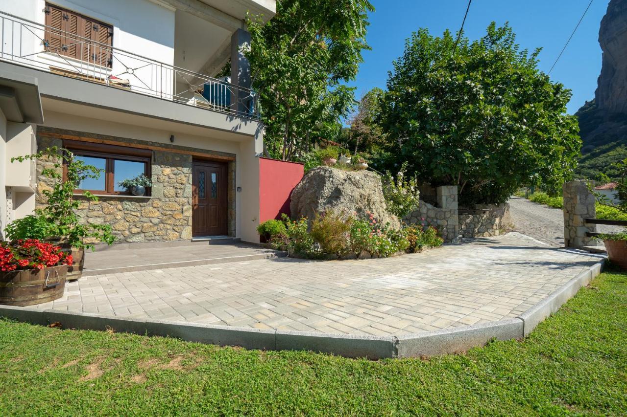 Apartamento Meteoron Theasis Kalambaka Exterior foto